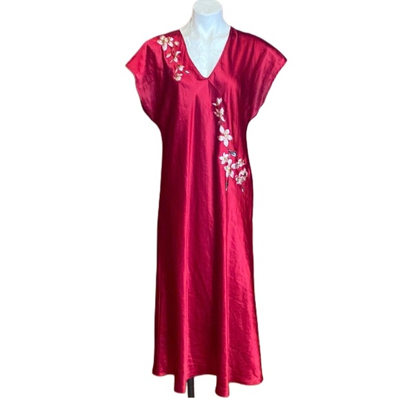 OSCAR DE LA RENTA Vintage 70s Silk Sateen ruby red caftan like v-neck maxi dress - Picture 3 of 14